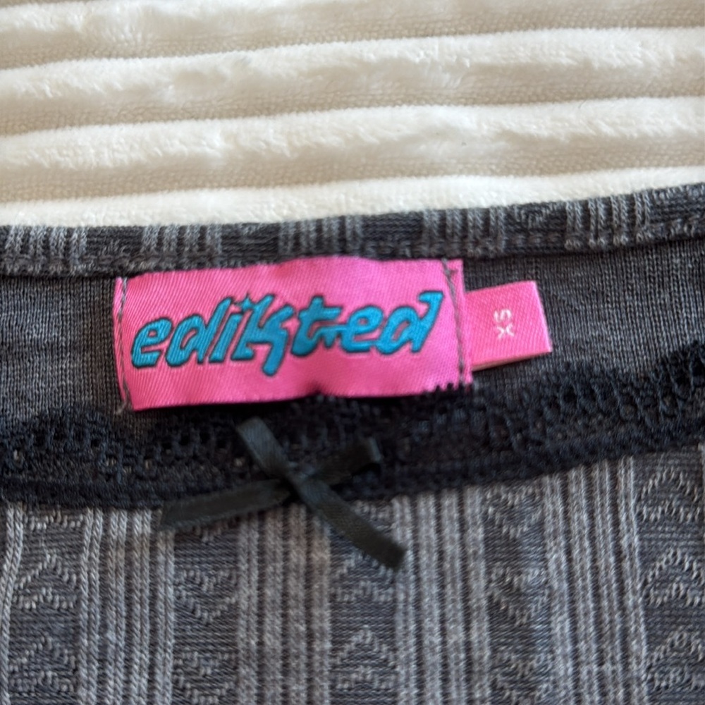 Edikted Set of 2 Spaghetti Strap Cropped Ribbed Tank Tops Floral Stripe Lace XS - Picture 5 of 14
